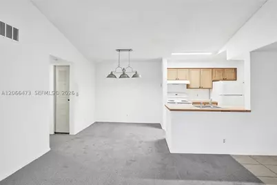 2796 S University #2201, Davie, FL 33328 - Photo 5