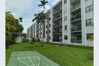 [Address not provided], Hallandale Beach, FL 33009 - Photo 21