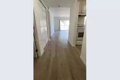 15205 NE 6th #D104, Miami, FL 33162 - Photo 1