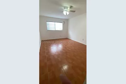 15205 NE 6th #D104, Miami, FL 33162 - Photo 5