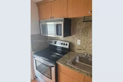 1500 SE 15th #318, Fort Lauderdale, FL 33316 - Photo 1