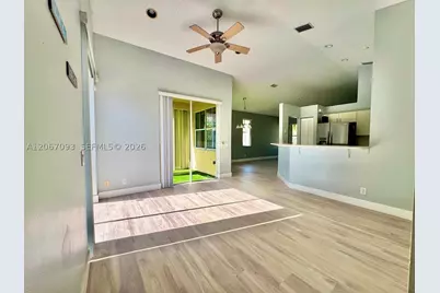 825 Falling Water, Weston, FL 33326 - Photo 15