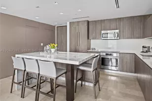 88 SW 7th, Miami, FL 33130 - Photo 11