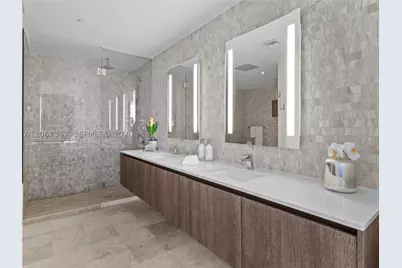 88 SW 7th #3007, Miami, FL 33130 - Photo 17