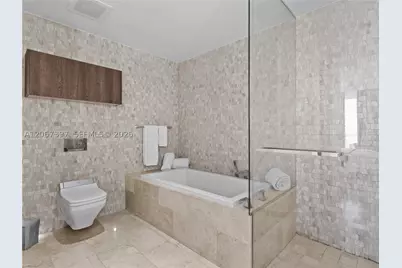88 SW 7th #3007, Miami, FL 33130 - Photo 19