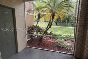 6492 Emerald Dunes, West Palm Beach, FL 33411 - Photo 9