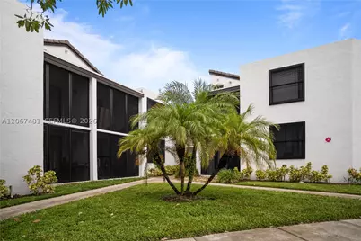 213 Lake Pointe #203, Oakland Park, FL 33309 - Photo 11