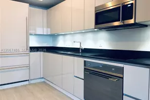 1010 Brickell, Miami, FL 33131 - Photo 3