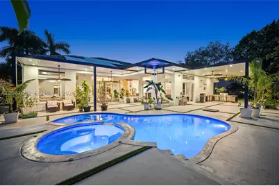 3829 Gulfstream, Davie, FL 33328 - Photo 3