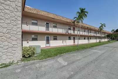 200 Bonnie #128, Palm Springs, FL 33461 - Photo 1