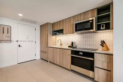 159 NE 6th #4713, Miami, FL 33132 - Photo 19