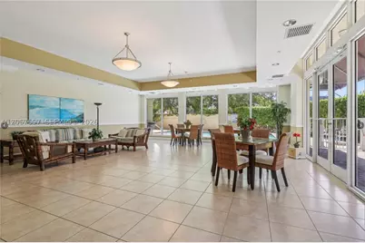 2425 SW 27th #806, Miami, FL 33145 - Photo 33