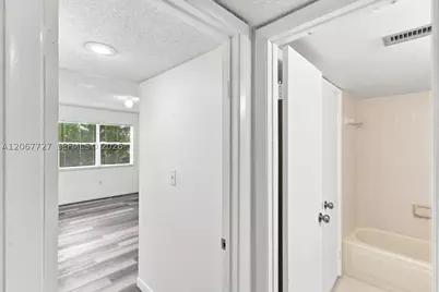 8660 SW 212th #306, Cutler Bay, FL 33189 - Photo 25