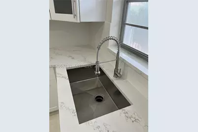 5900 NW 44th #405, Lauderhill, FL 33319 - Photo 7