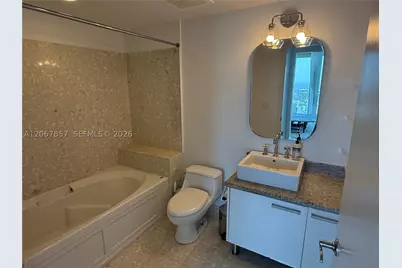 185 SW 7th #4010, Miami, FL 33130 - Photo 13