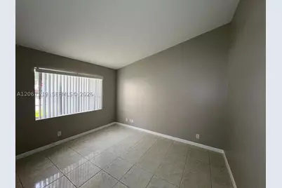 1591 Springside #1591, Weston, FL 33326 - Photo 5