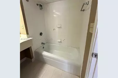 151 E Washington #524, Orlando, FL 32801 - Photo 7
