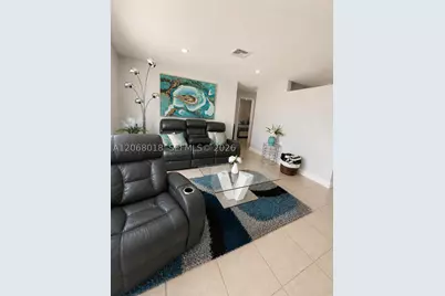 4910 SW 16th, Fort Lauderdale, FL 33317 - Photo 3
