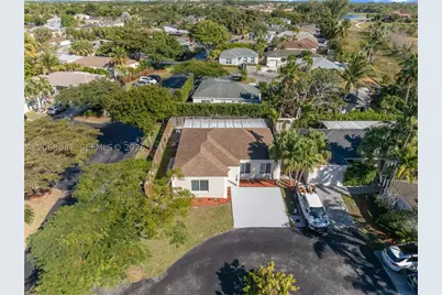 9826 SW 222nd, Cutler Bay, FL 33190 - Photo 3