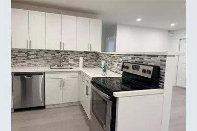 650 SW 55th, Margate, FL 33068 - Photo 5