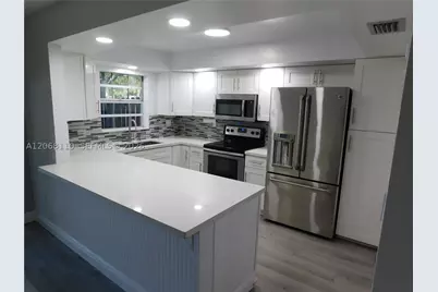 12164 SW 52nd, Cooper City, FL 33330 - Photo 11