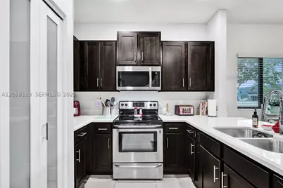 4204 N Dixie #1, Oakland Park, FL 33334 - Photo 7