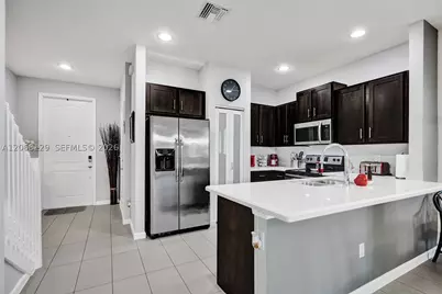 4204 N Dixie #1, Oakland Park, FL 33334 - Photo 5