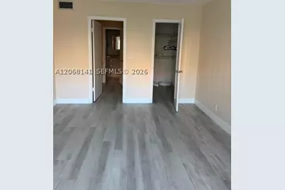 901 NE 14th #305, Hallandale, FL 33009 - Photo 5