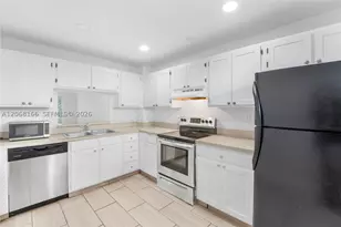 1100 NW 87th, Coral Springs, FL 33071 - Photo 17