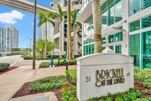 31 SE 5th, Miami, FL 33131 - Photo 25