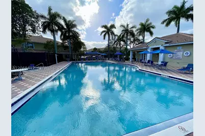 12171 SW 4th, Pembroke Pines, FL 33025 - Photo 29