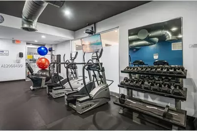 401 Golden Isles #1116, Hallandale Beach, FL 33009 - Photo 23