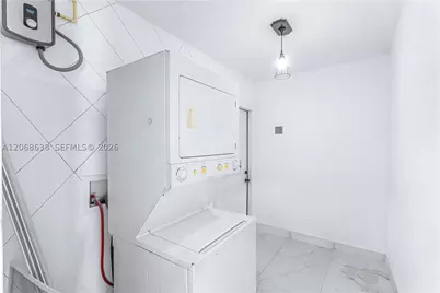 1854 Lauderdale Manor, Fort Lauderdale, FL 33311 - Photo 17