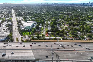 1854 Lauderdale Manor, Fort Lauderdale, FL 33311 - Photo 29