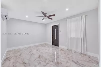 700 W 51st, Hialeah, FL 33012 - Photo 23