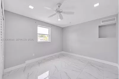 700 W 51st, Hialeah, FL 33012 - Photo 17