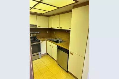 9022 SW 123rd #O406, Miami, FL 33186 - Photo 17