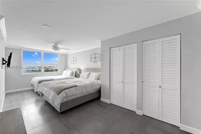 90 Alton #1102, Miami Beach, FL 33139 - Photo 19