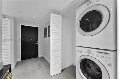 90 Alton #1102, Miami Beach, FL 33139 - Photo 23