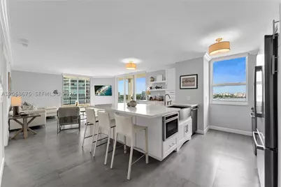 90 Alton #1102, Miami Beach, FL 33139 - Photo 5