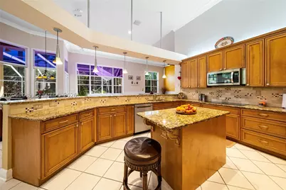 10660 SW 44th, Davie, FL 33328 - Photo 19