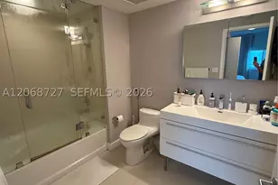 335 S Biscayne, Miami, FL 33131 - Photo 9