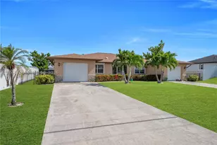 836 Trafalgar, Cape Coral, FL 33991 - Photo 7
