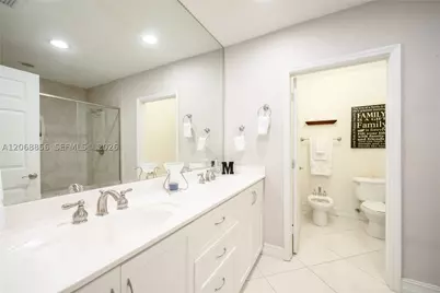 10210 SW 191st, Cutler Bay, FL 33157 - Photo 47