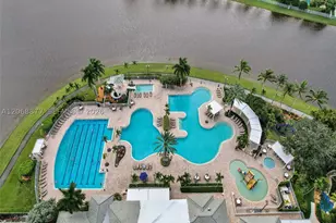 938 Bluewood, Weston, FL 33327 - Photo 51