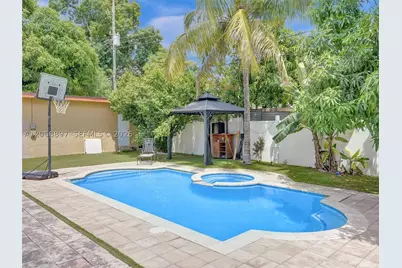 1161 NE 202nd, Miami, FL 33179 - Photo 43