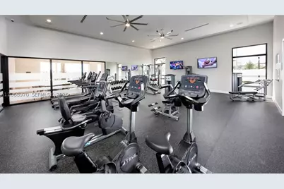 11410 W 34th, Hialeah, FL 33018 - Photo 25