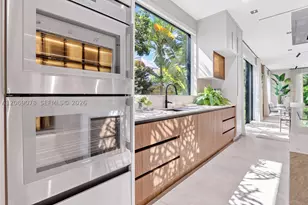 2290 SW 13th, Miami, FL 33145 - Photo 21