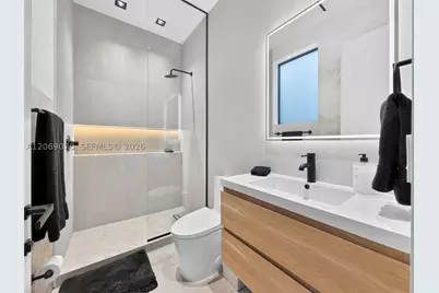 2290 SW 13th, Miami, FL 33145 - Photo 23