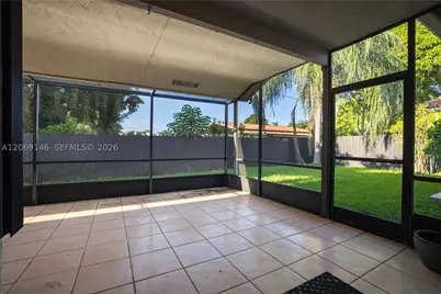 15821 Huntridge, Davie, FL 33331 - Photo 43